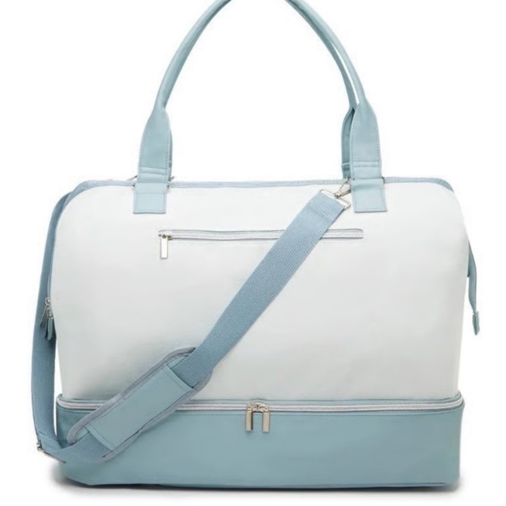 DSW White and Blue Duffle/ Weekender Bag